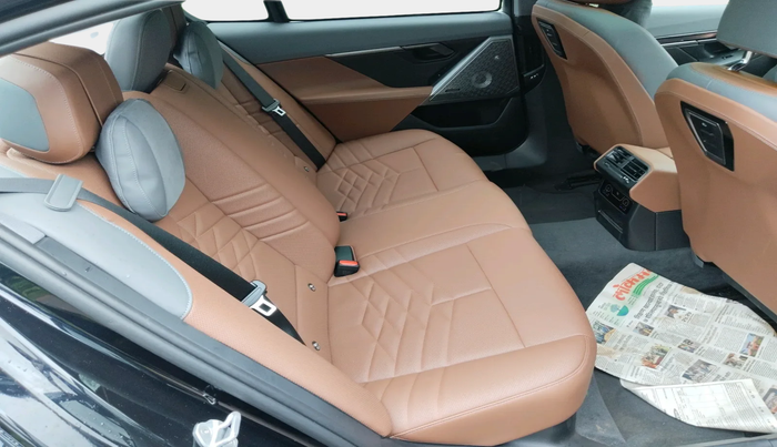 2025 BMW 5 Series 530Li M Sport, Petrol, Automatic, 536 km, interior