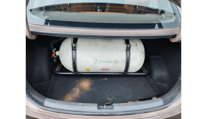 2022 Hyundai AURA S 1.2 CNG, Petrol, Manual, 73,221 km, exterior