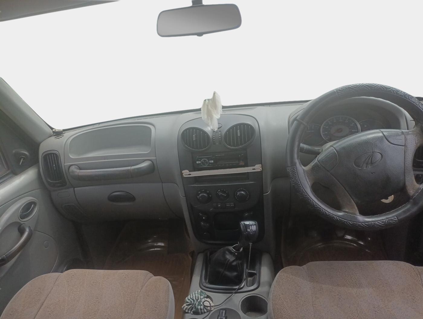 2012 Mahindra Scorpio LX, Diesel, Manual, 1,20,000 km, interior