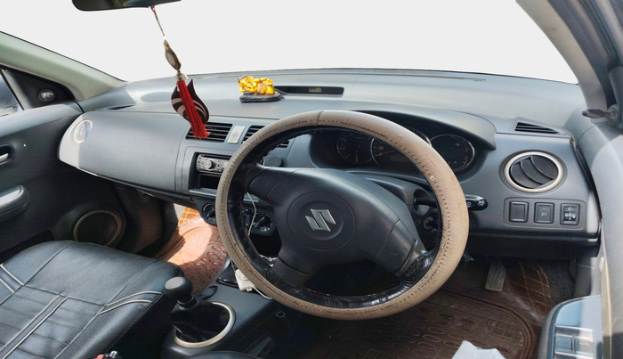 2011 Maruti Swift VDI, Diesel, Manual, 1,13,454 km, interior