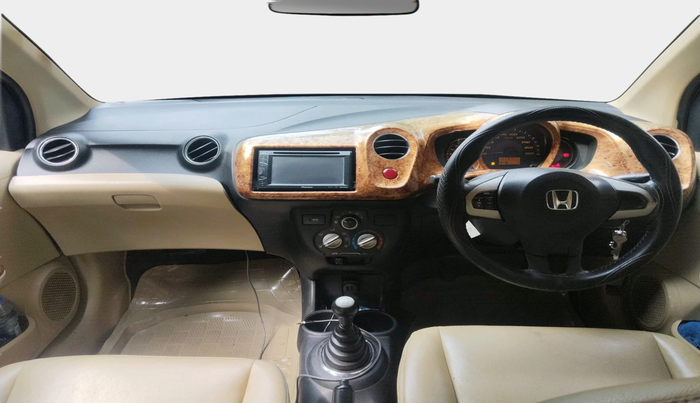 2013 Honda Amaze 1.5L I-DTEC S, Diesel, Manual, 1,52,315 km, interior