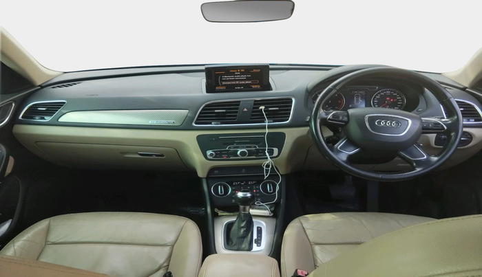 2016 Audi Q3 35 TDI Quattro, Diesel, Automatic, 1,40,664 km, interior