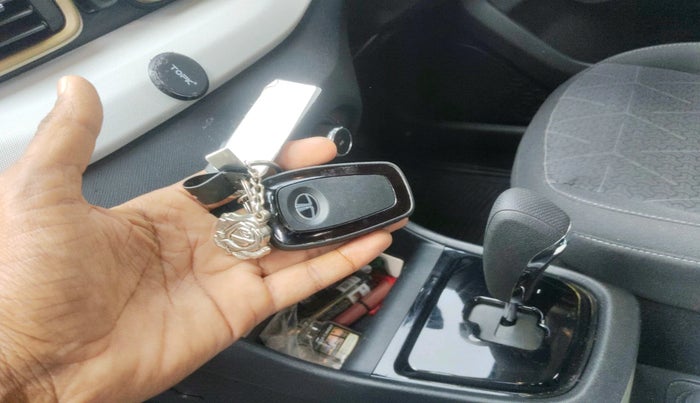 2023 Tata PUNCH ACCOMPLISHED AMT, Petrol, Automatic, 17,611 km, interior