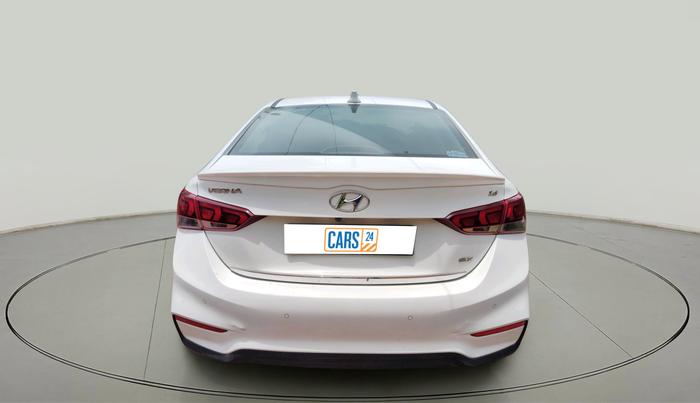 2018 Hyundai Verna SX (O) ANNIVERSARY EDITION 1.6 VTVT, Petrol, Manual, 40,798 km, exterior