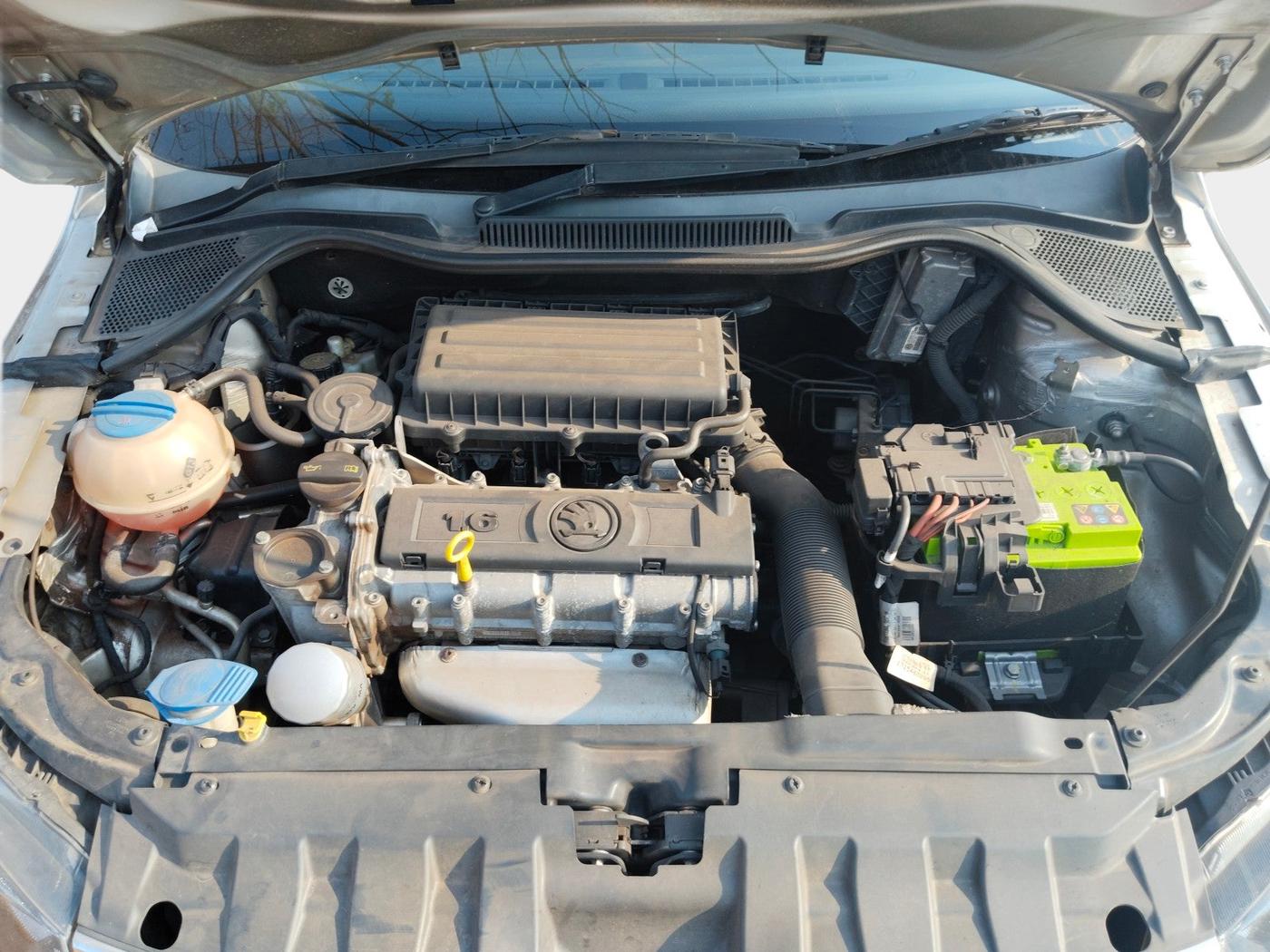 2017 Skoda Rapid 1.6 MPI ACTIVE, Petrol, Manual, 1,49,956 km, exterior