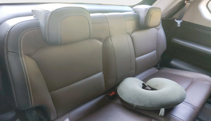 2023 Mahindra SCORPIO-N Z8 L PETROL AT 7 STR, Petrol, Automatic, 57,861 km, interior