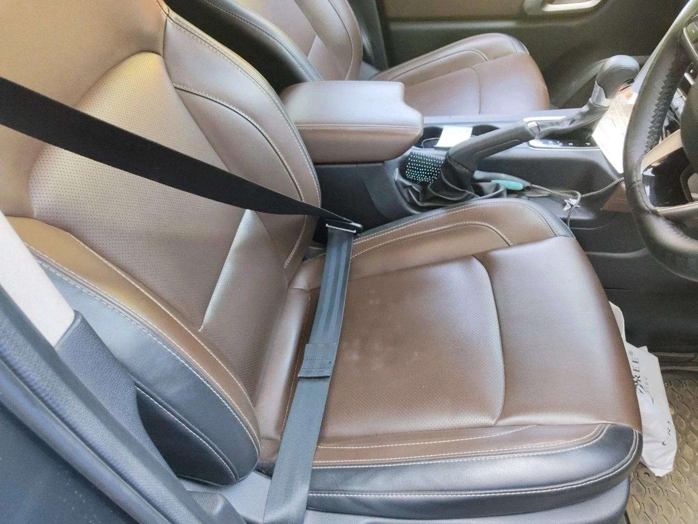 2023 Mahindra SCORPIO-N Z8 L PETROL AT 7 STR, Petrol, Automatic, 60,000 km, interior