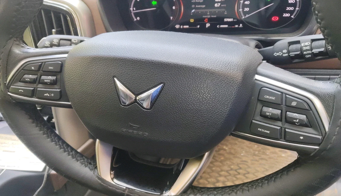 2023 Mahindra SCORPIO-N Z8 L PETROL AT 7 STR, Petrol, Automatic, 57,861 km, interior