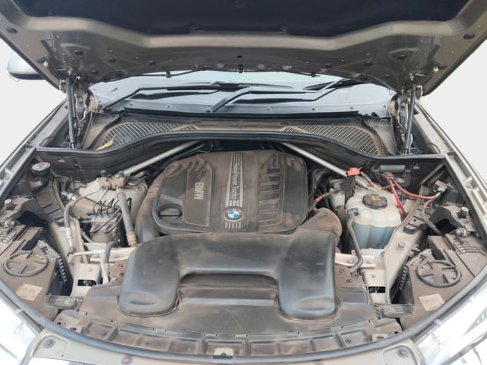 2018 BMW X5 XDRIVE30D DESIGN PURE 5 STR, Diesel, Automatic, 1,35,759 km, exterior