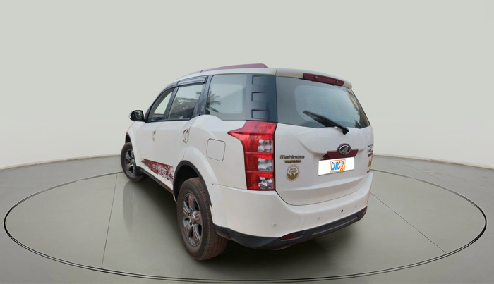 2014 Mahindra XUV500 W8, Diesel, Manual, 99,250 km, exterior