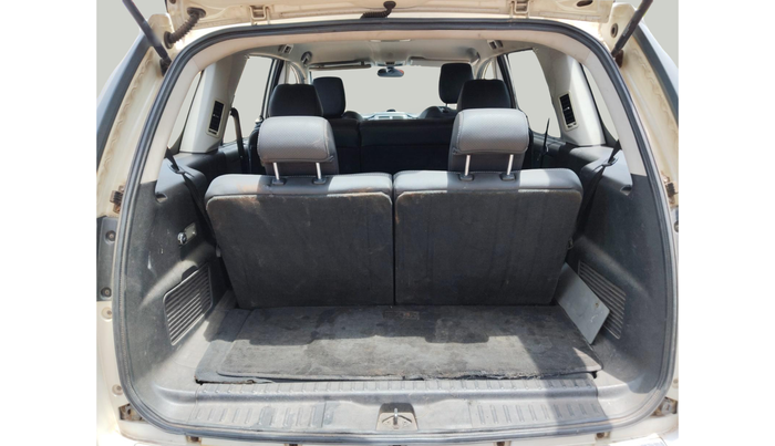 2017 Tata Hexa XTA 4X2 7 STR, Diesel, Automatic, 96,621 km, exterior