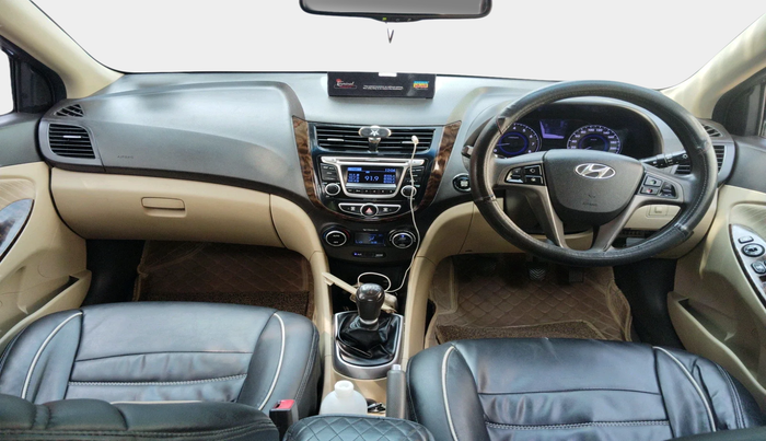 2015 Hyundai Verna FLUIDIC 4S 1.6 VTVT S(O), Petrol, Manual, 72,574 km, interior