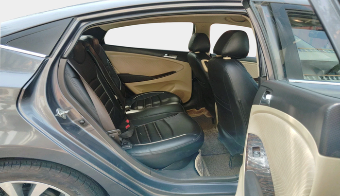 2015 Hyundai Verna FLUIDIC 4S 1.6 VTVT S(O), Petrol, Manual, 72,574 km, interior