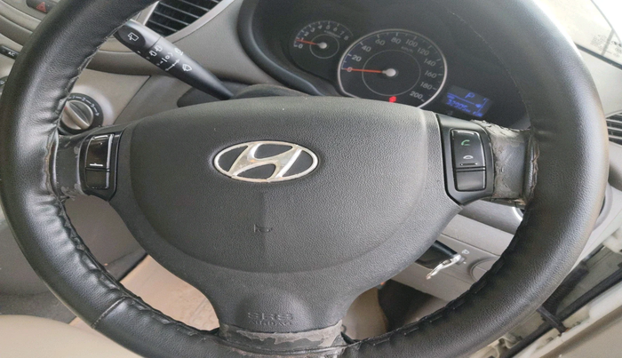 2012 Hyundai i10 ASTA 1.2 AT SUNROOF, Petrol, Automatic, 32,905 km, interior