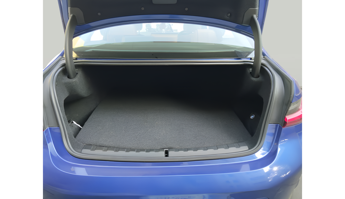 2023 BMW 3 SERIES GRAN LIMOUSINE 330Li M Sport, Petrol, Automatic, 10,726 km, exterior