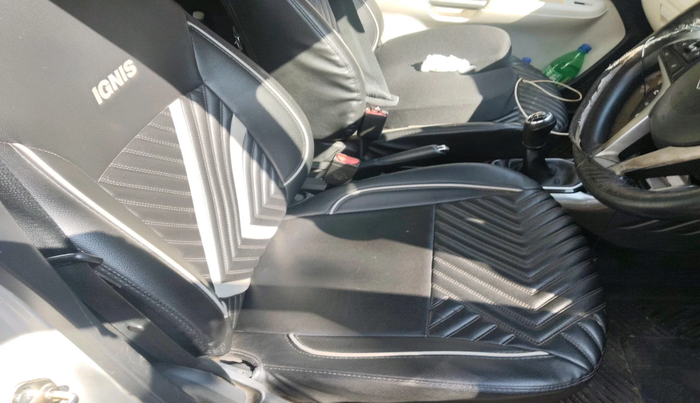 2020 Maruti IGNIS DELTA 1.2, Petrol, Manual, 90,663 km, interior