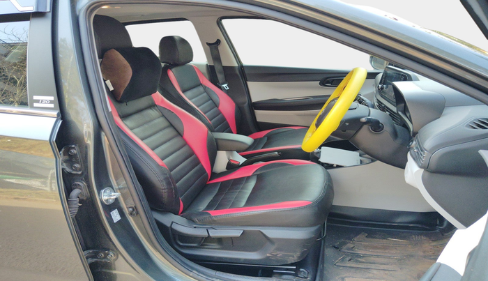 2024 Hyundai NEW I20 ASTA 1.2 MT, Petrol, Manual, 9,297 km, interior