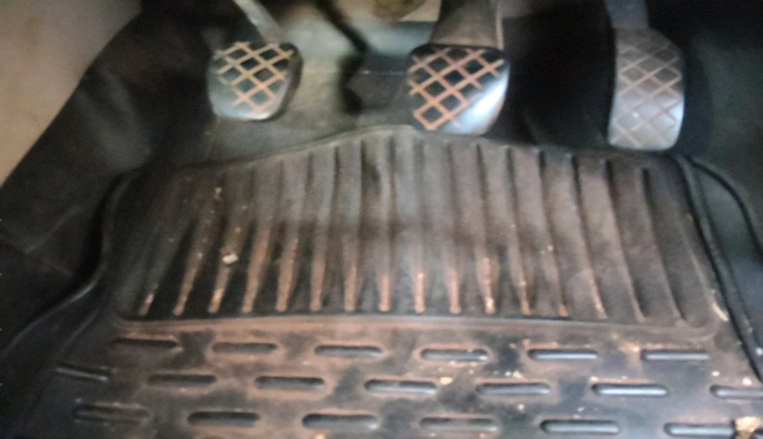 2011 Volkswagen Vento HIGHLINE DIESEL 1.6, Diesel, Manual, 1,68,297 km, interior