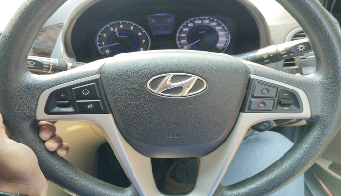 2014 Hyundai Verna FLUIDIC 1.6 VTVT SX, Petrol, Manual, 52,020 km, interior