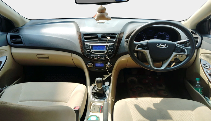 2014 Hyundai Verna FLUIDIC 1.6 VTVT SX, Petrol, Manual, 52,020 km, interior