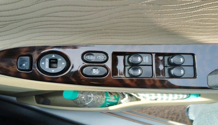 2014 Hyundai Verna FLUIDIC 1.6 VTVT SX, Petrol, Manual, 52,020 km, interior