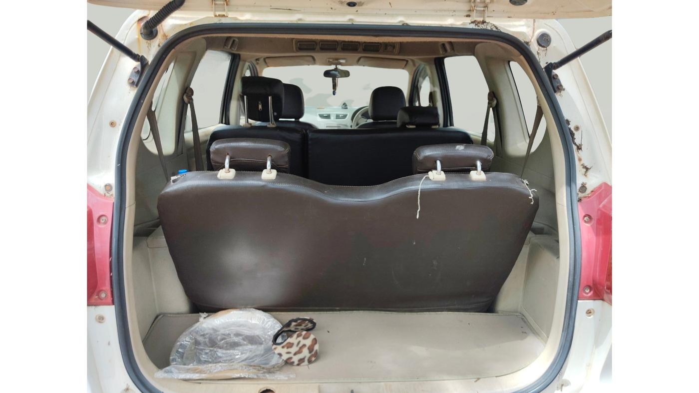 2014 Maruti Ertiga VXI, Petrol, Manual, 1,25,112 km, exterior