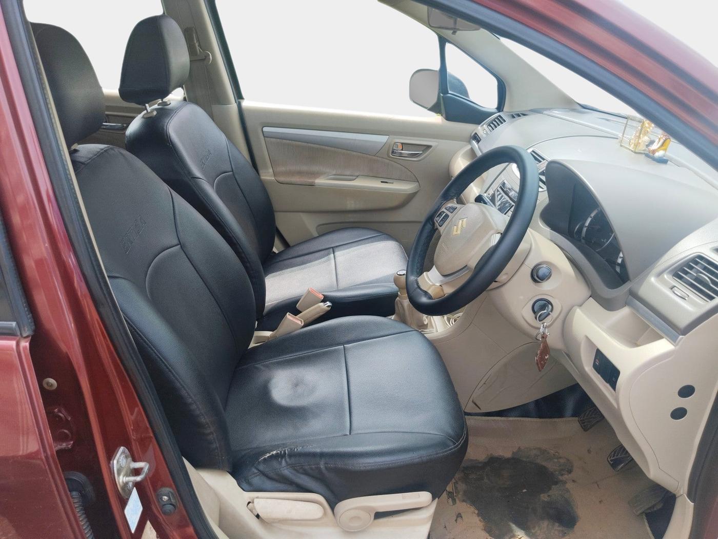 2013 Maruti Ertiga ZXI, Petrol, Manual, 97,000 km, interior
