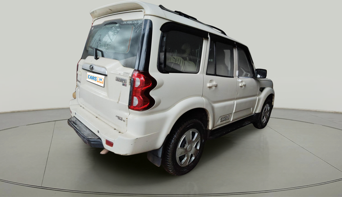 2017 Mahindra Scorpio S7, Diesel, Manual, 1,57,234 km, exterior