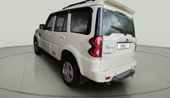 2017 Mahindra Scorpio S7, Diesel, Manual, 1,57,234 km, exterior