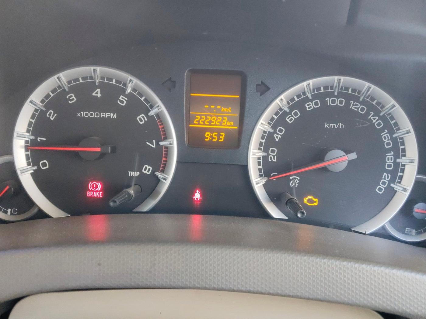 2014 Maruti Ertiga VXI, Petrol, Manual, 2,22,923 km, interior