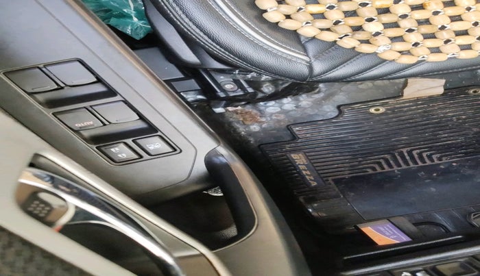 2020 Maruti Vitara Brezza ZXI PLUS AT SHVS, Petrol, Automatic, 32,775 km, interior