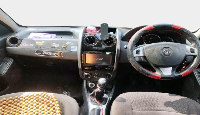 2016 Renault Duster 110 PS RXZ 4X4 MT DIESEL, Diesel, Manual, 95,974 km, interior