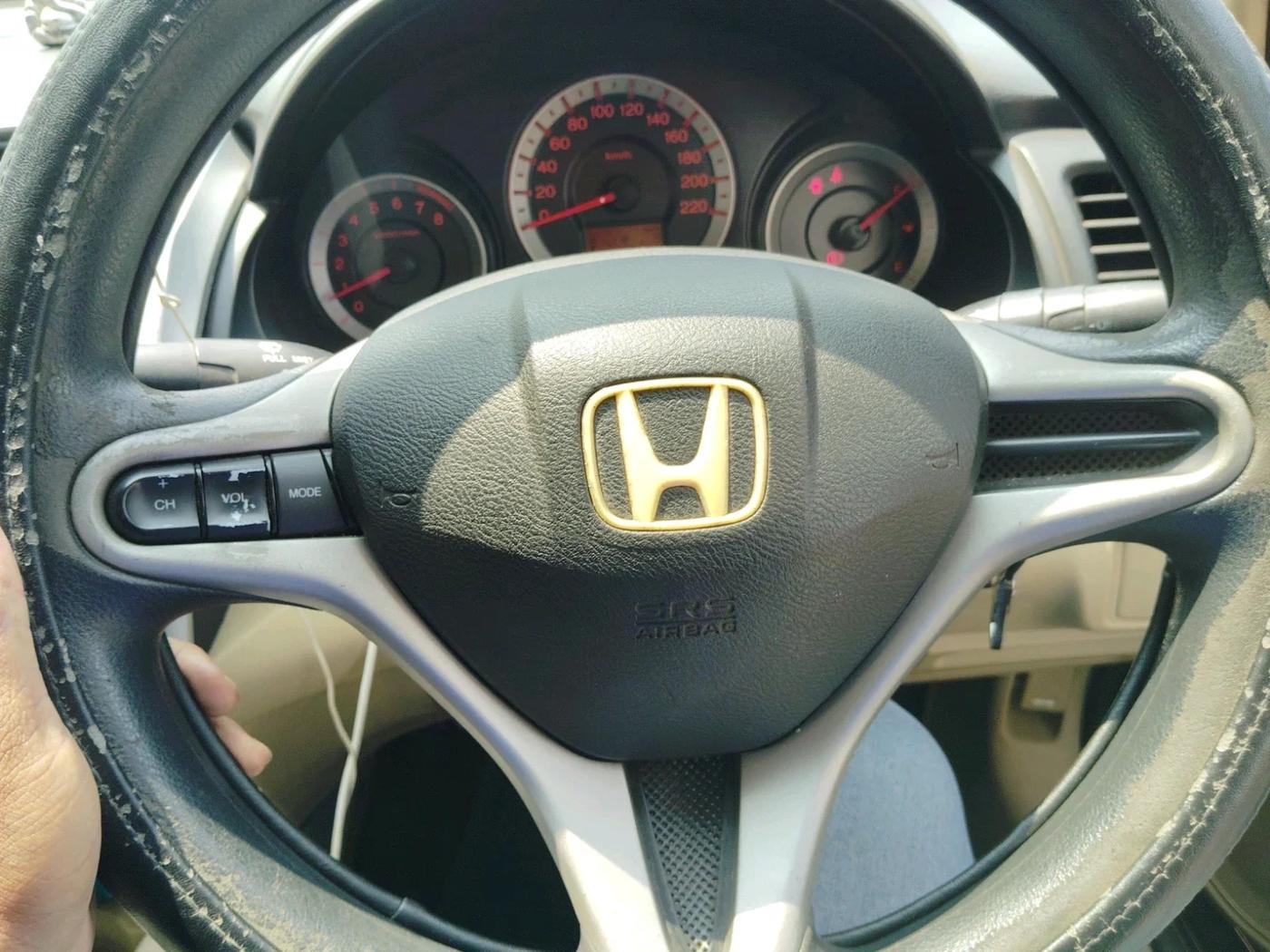 2011 Honda City 1.5L I-VTEC V MT, Petrol, Manual, 1,23,293 km, interior