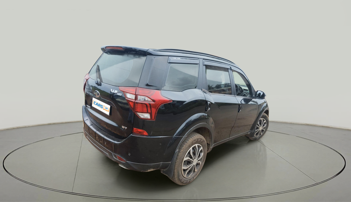 2020 Mahindra XUV500 W7, Diesel, Manual, 94,862 km, exterior