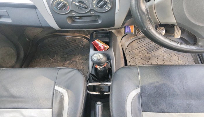 2011 Maruti Wagon R 1.0 LXI CNG, Petrol, Manual, 91,337 km, interior