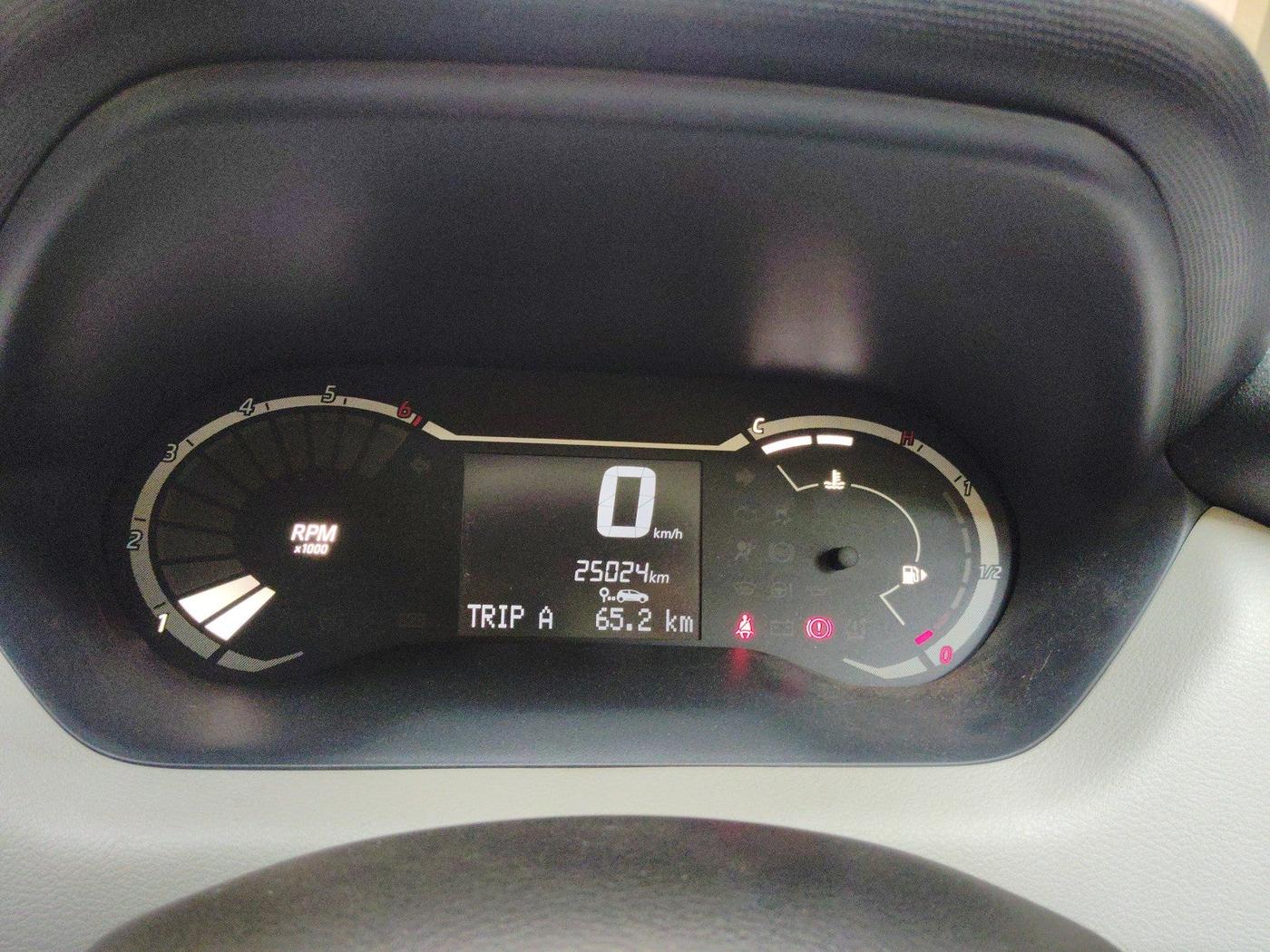 2021 Nissan MAGNITE XE, Petrol, Manual, 25,024 km, interior
