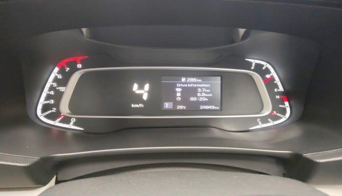 2021 KIA SONET HTX 1.0 IMT, Petrol, Manual, 24,849 km, interior