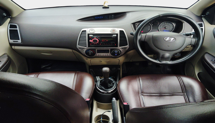 2010 Hyundai i20 MAGNA 1.4 CRDI, Diesel, Manual, 2,63,458 km, interior