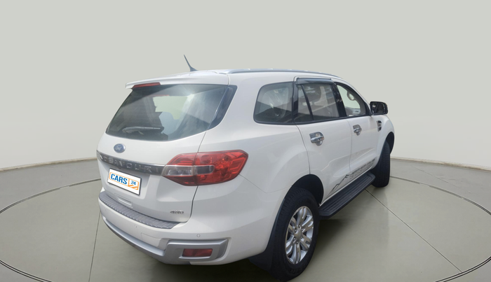 2016 Ford Endeavour TREND 3.2 4X4 AT, Diesel, Automatic, 1,13,309 km, exterior