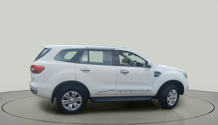 2016 Ford Endeavour TREND 3.2 4X4 AT, Diesel, Automatic, 1,13,309 km, exterior