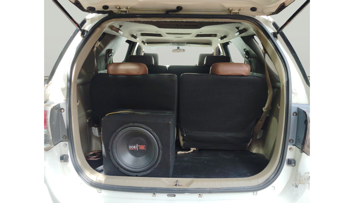 2013 Toyota Fortuner 3.0 4X2 AT, Diesel, Automatic, 2,18,031 km, exterior