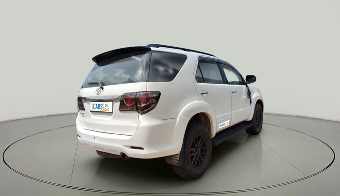 2013 Toyota Fortuner 3.0 4X2 AT, Diesel, Automatic, 2,18,031 km, exterior