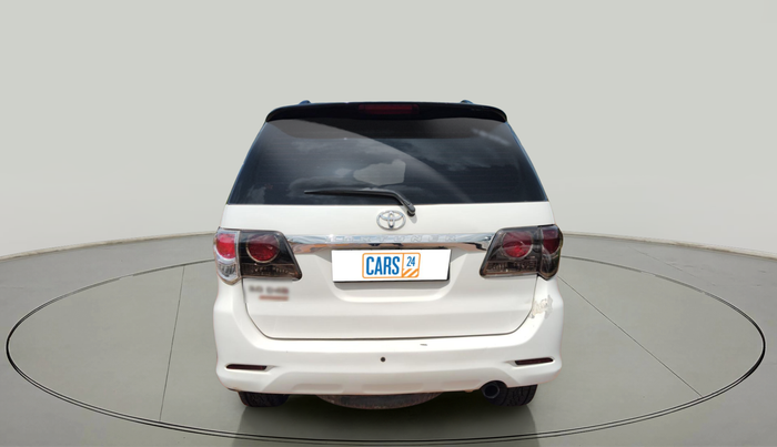 2013 Toyota Fortuner 3.0 4X2 AT, Diesel, Automatic, 2,18,031 km, exterior