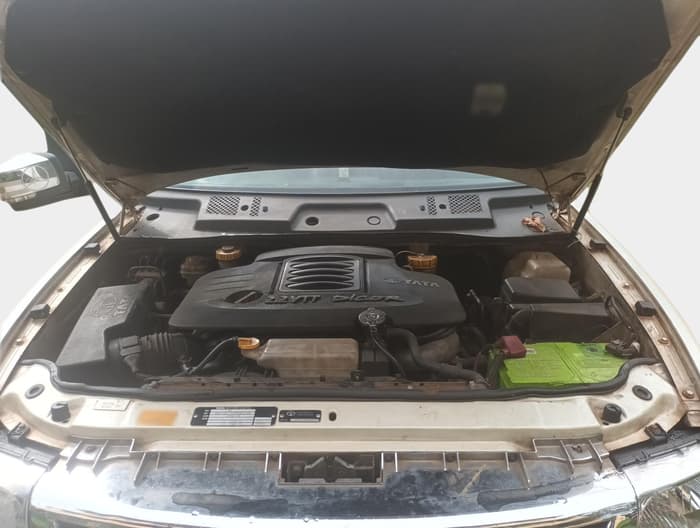 2011 Tata Safari 4X4 VX DICOR, Diesel, Manual, 1,21,040 km, exterior