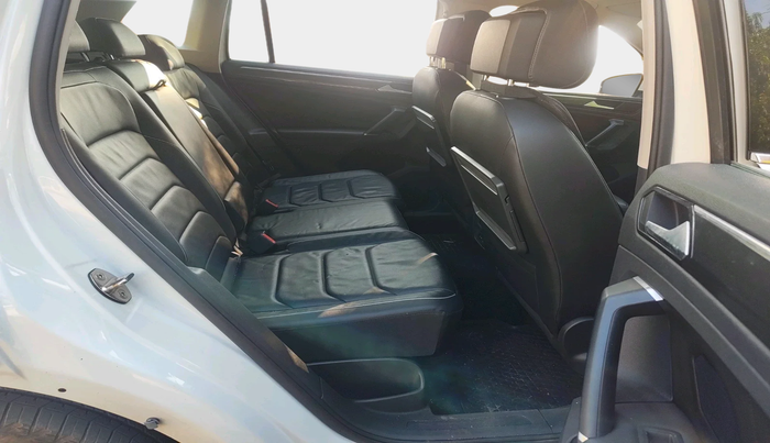 2018 Volkswagen TIGUAN HIGHLINE TDI AT, Diesel, Automatic, 67,563 km, interior