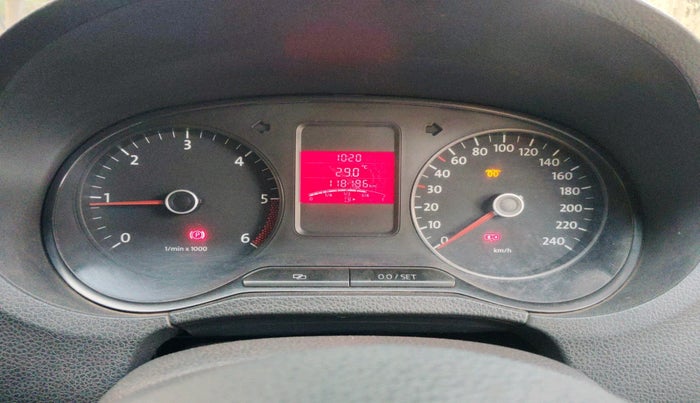 2011 Volkswagen Polo COMFORTLINE 1.2L, Diesel, Manual, 1,18,196 km, interior