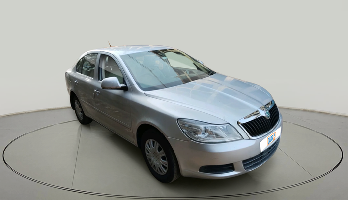 2011 Skoda Laura CLASSIC 1.8 TSI, Petrol, Manual, 1,27,792 km, exterior