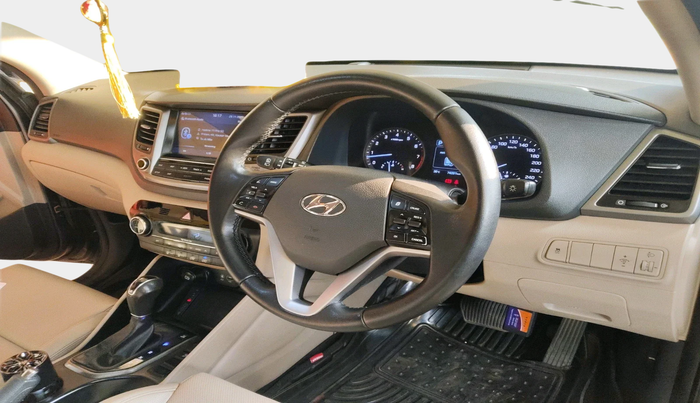 2019 Hyundai Tucson GL (O) 2WD AT PETROL, Petrol, Automatic, 74,201 km, interior