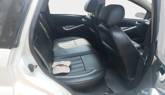 2015 Ford Figo ZXI 1.2 PETROL, Petrol, Manual, 92,095 km, interior