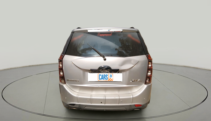 2013 Mahindra XUV500 W6, Diesel, Manual, 1,85,710 km, exterior